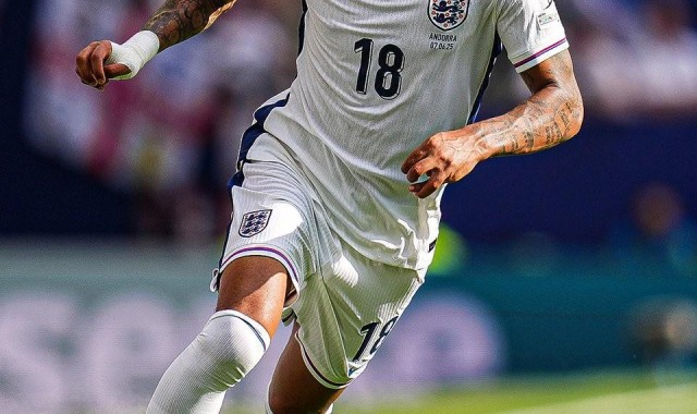 江南体育APP下载-世俱杯体能问题讨论，运动员体能状态与比赛影响分析